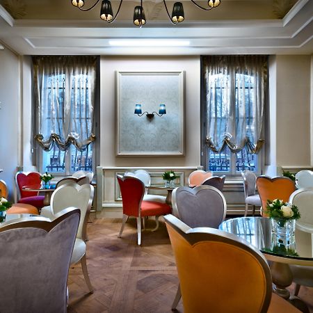 Chateau Monfort - Relais & Chateaux Milano Esterno foto The Drawing Room