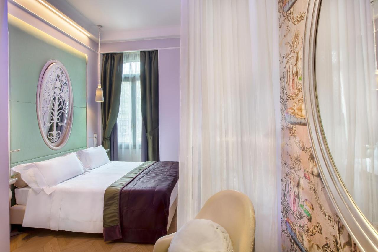 Chateau Monfort - Relais & Chateaux Milano Esterno foto A room at the hotel
