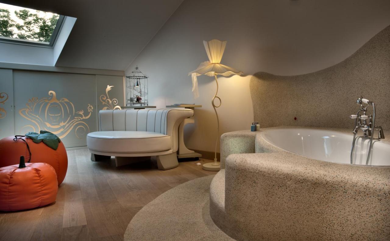Chateau Monfort - Relais & Chateaux Milano Esterno foto