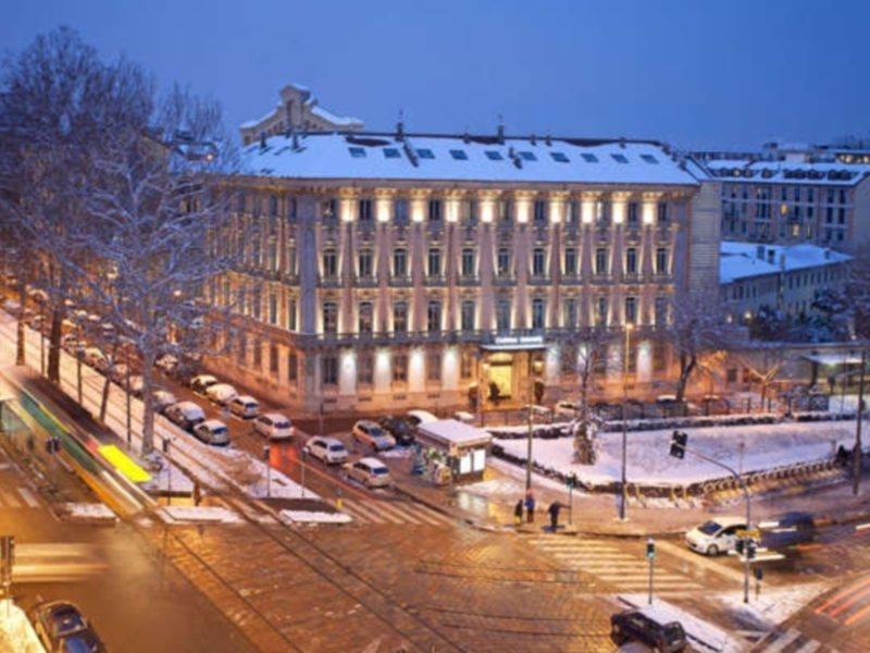 Chateau Monfort - Relais & Chateaux Milano Esterno foto The hotel in 2012